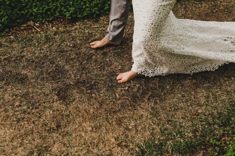 couple photography of feet