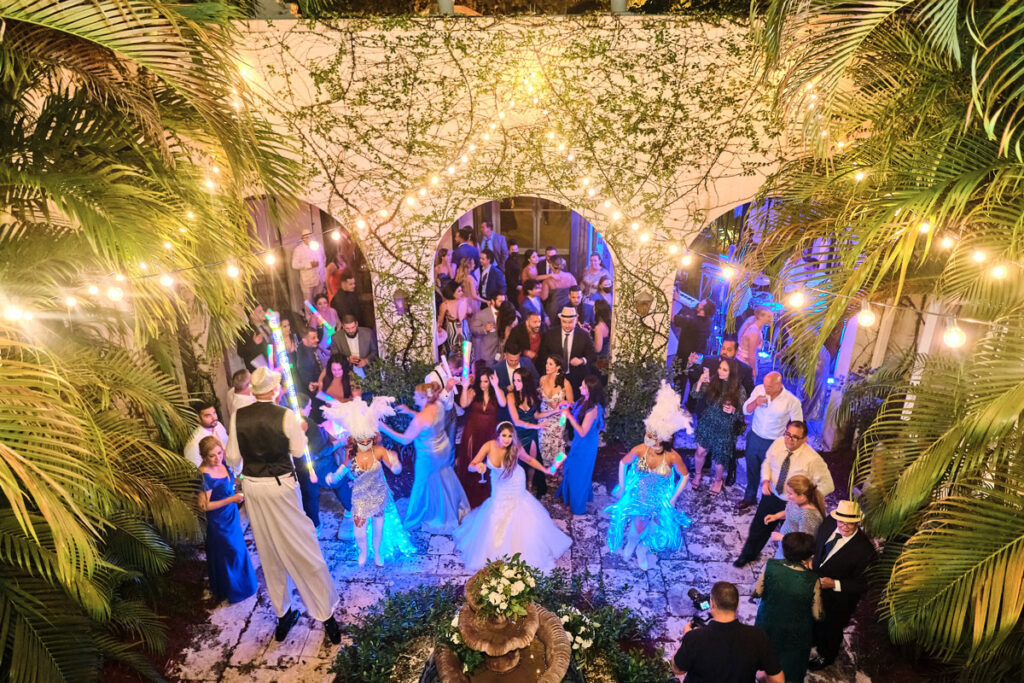 Villa Woodbine wedding reception dancing and party